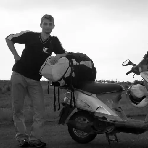 Karlis Jaunpetrovičs's first year of paragliding, Taiwan 2021, early stage of his instructor career.